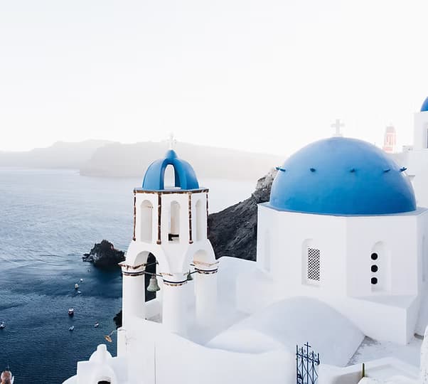 Exploring Cyclades: Santorini, Paros, Naxos and Folegandros