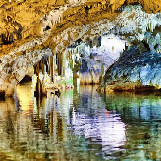 Day 8: Caves of Diros & Tenaro